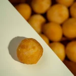 مكاديميا بالجبنه - 100 جم